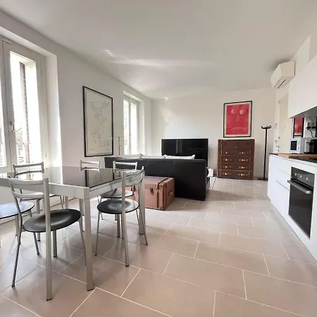 Apartment Kibilu - Viale Umbria Milan